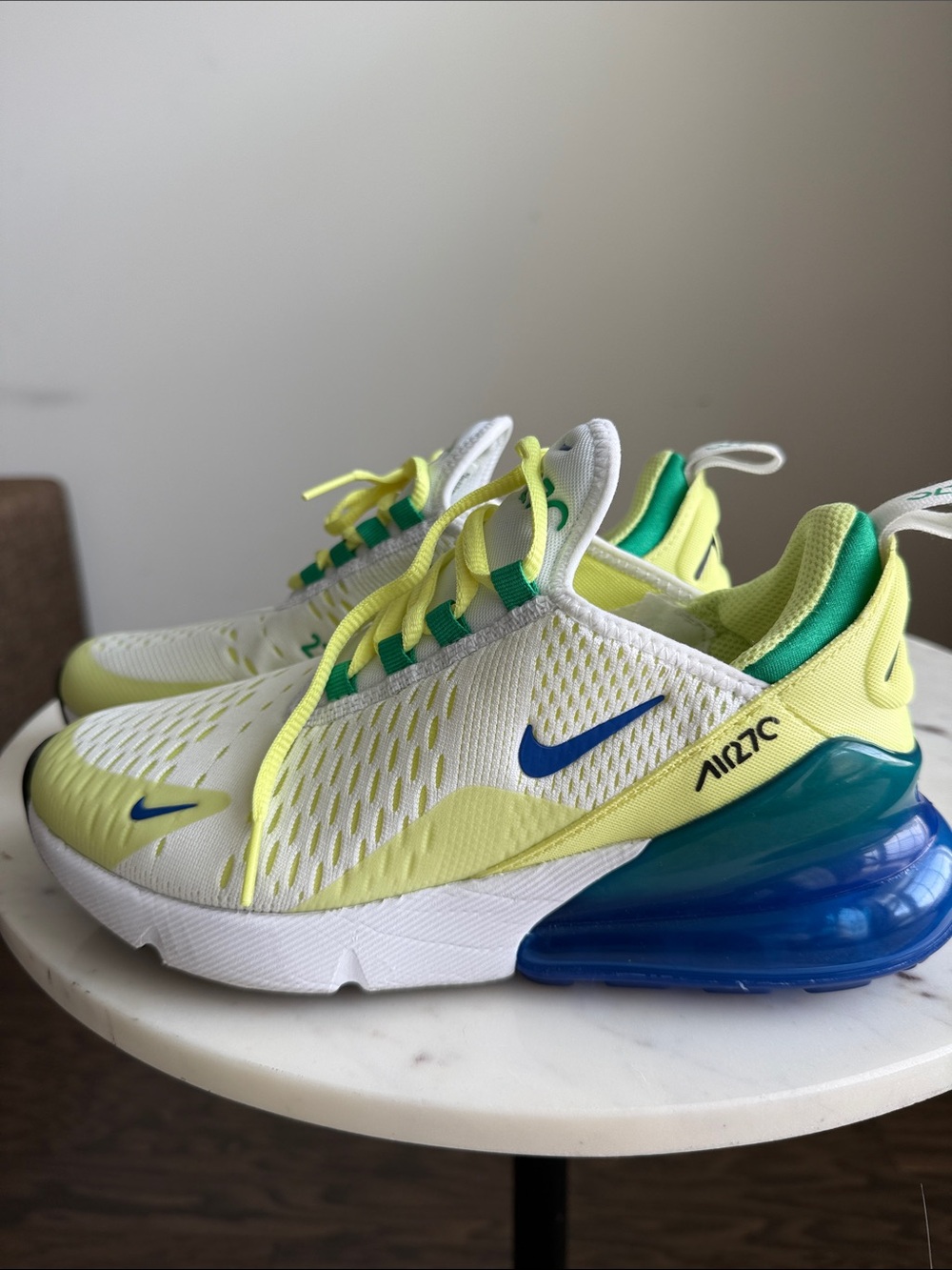 Nike Air Max 270 White, Neon Yellow & Blue 6Y - Picture 9 of 9